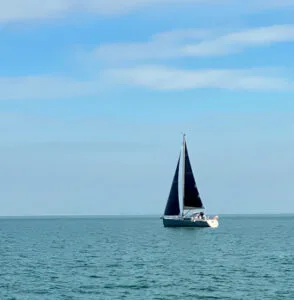 le voilier Apaulo V